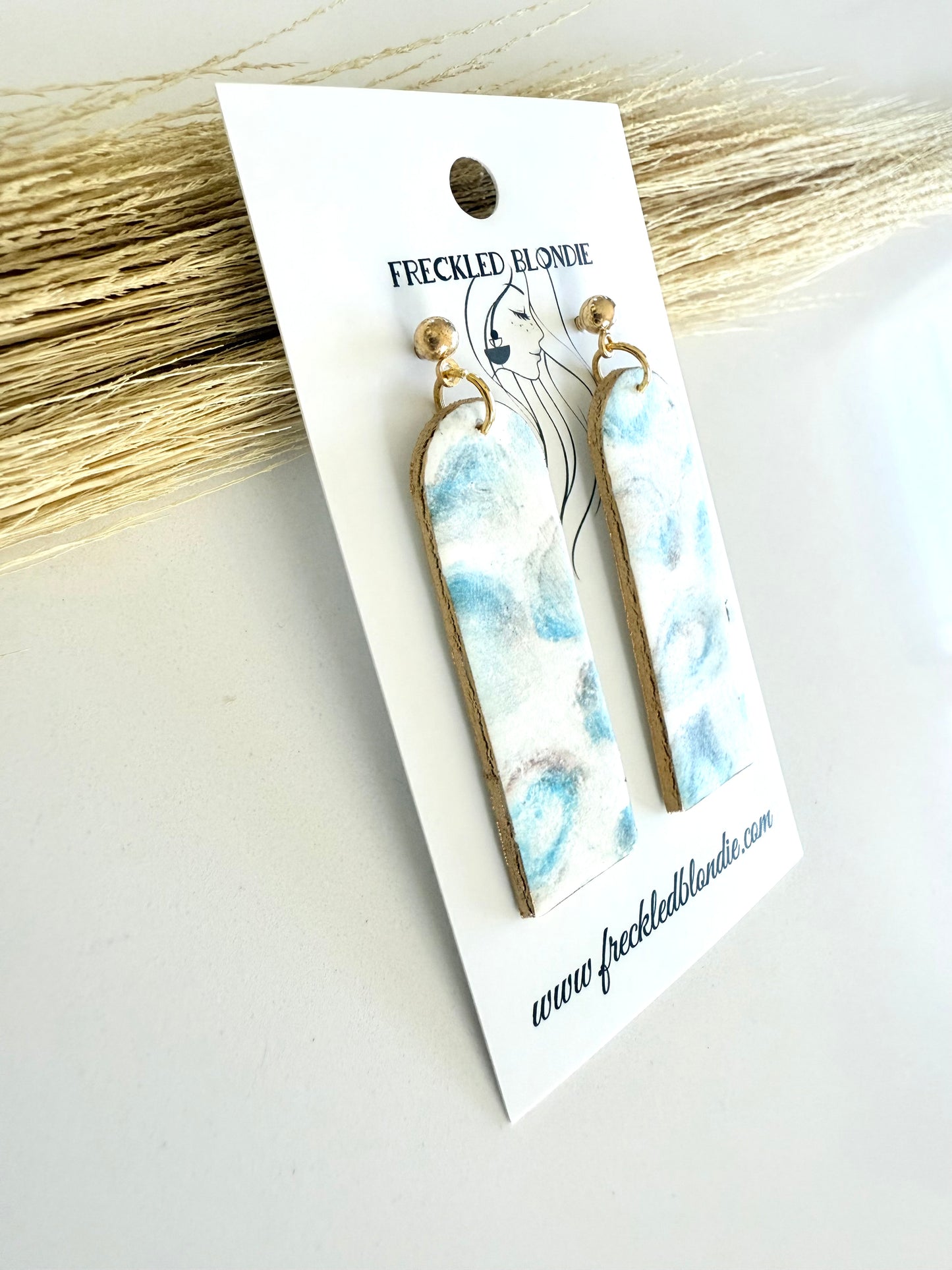 Tidal Drift Dangles