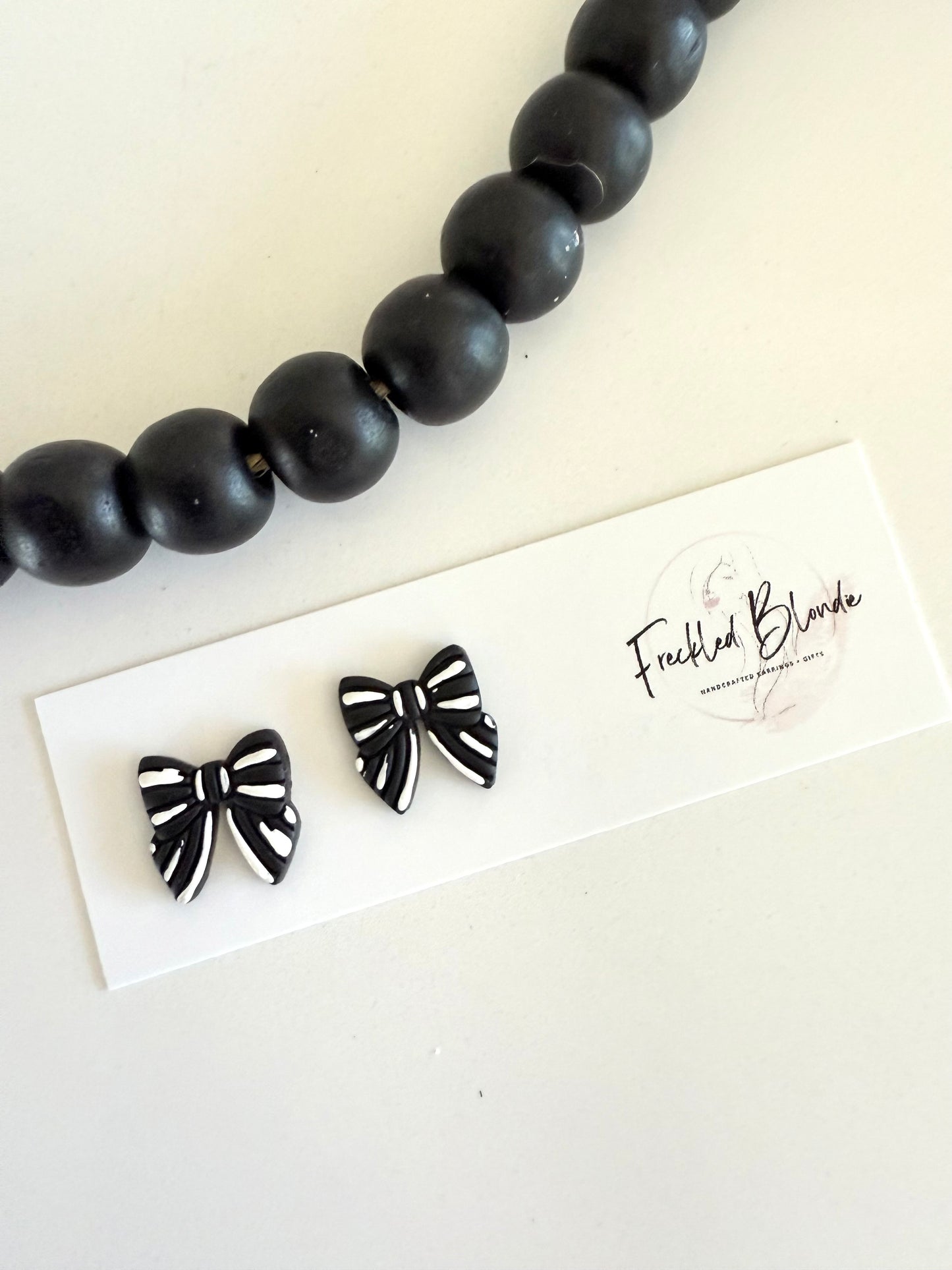 Bow studs
