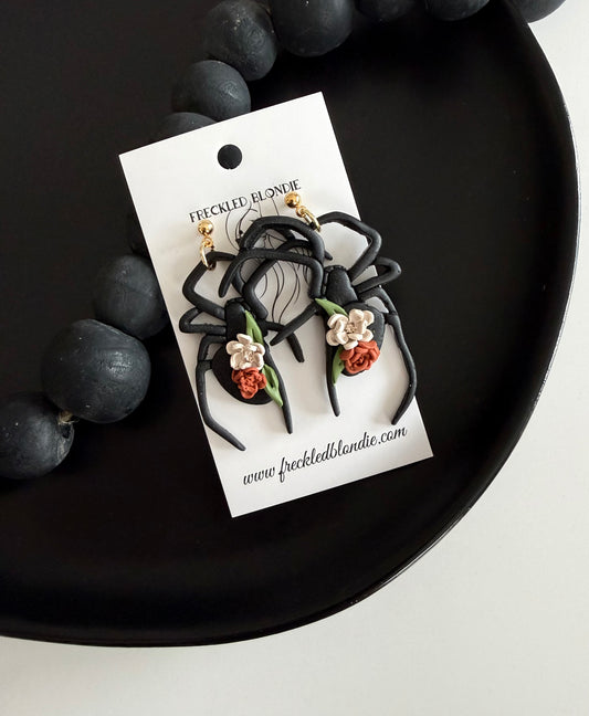 The Spider Dangles