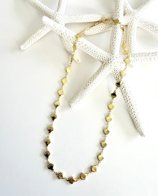 Golden Coast Shell Chain