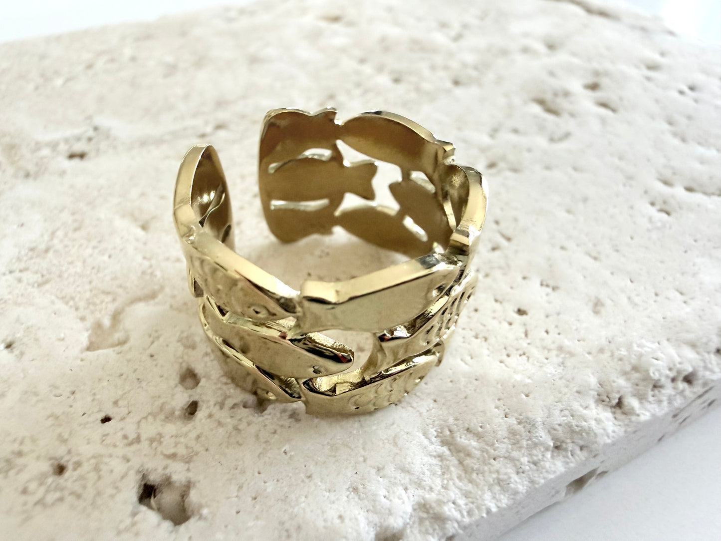 Sunlit Reef Ring