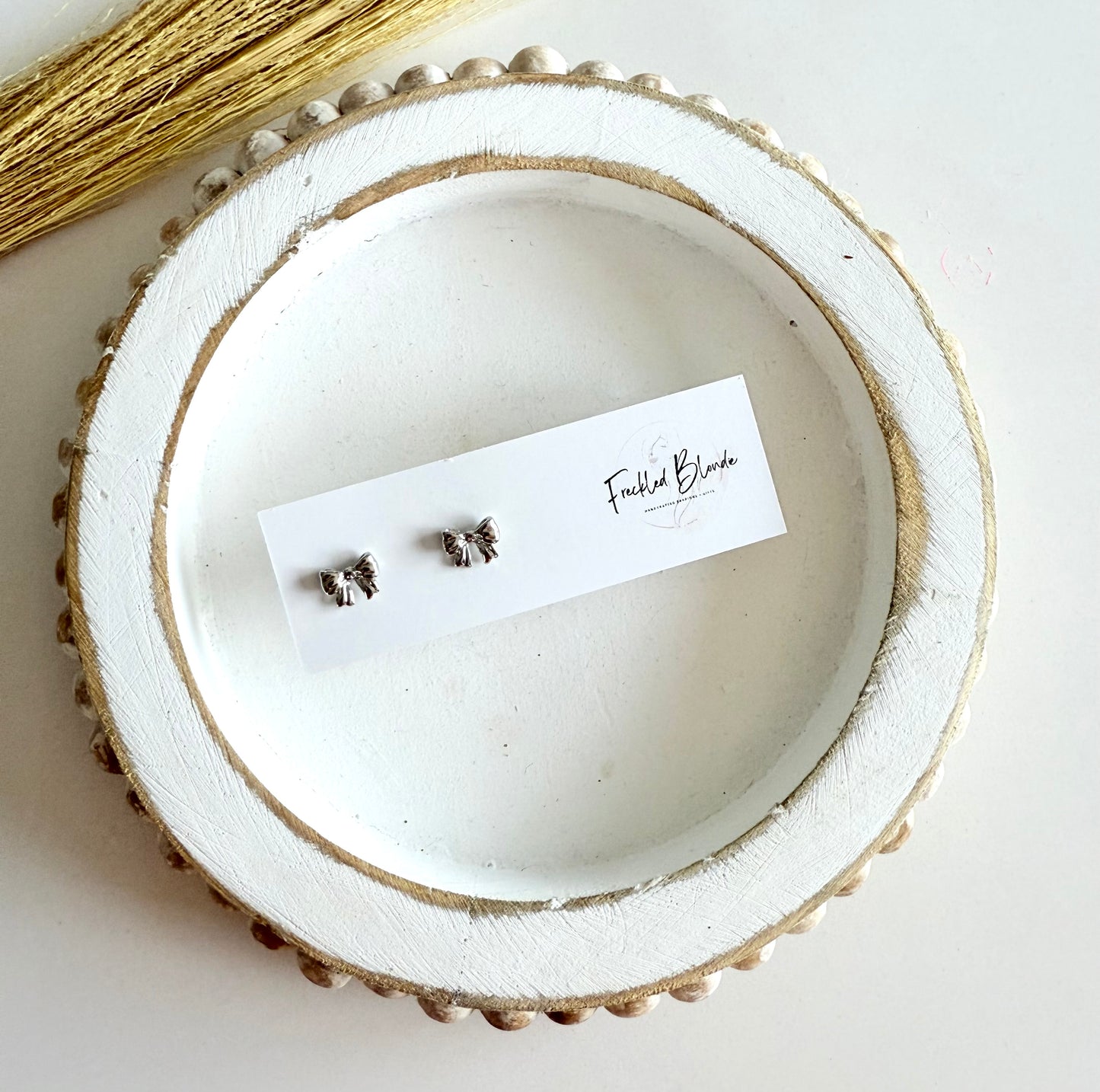 Mini Silver bow Studs