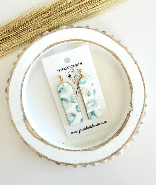 Tidal Drift Dangles