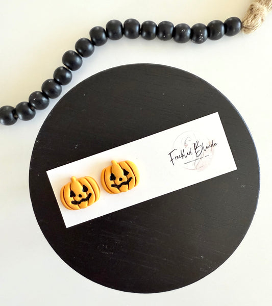 Jack-o’-lantern Studs